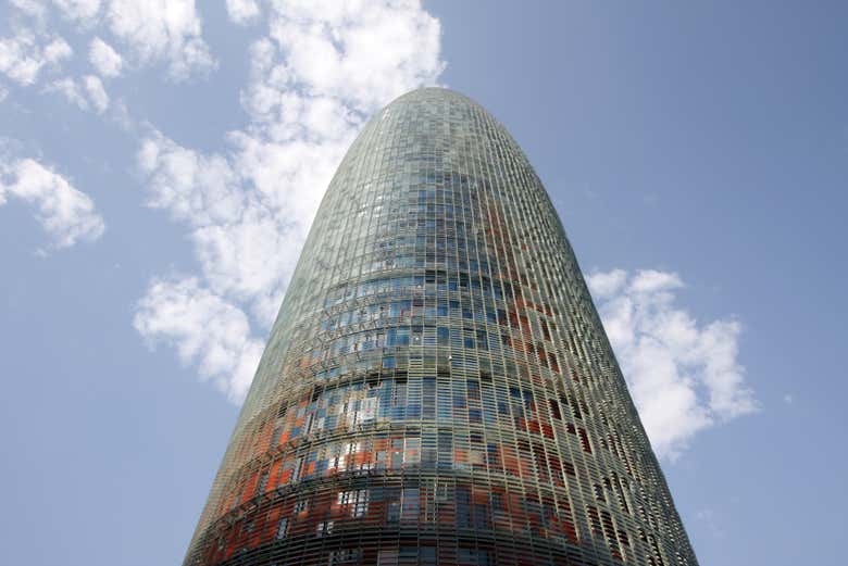 Detalhes da Torre Glòries