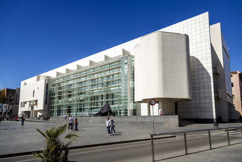 Fachada do museu MACBA