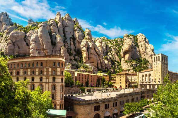 Excursão a Montserrat + Visita a uma vinícola